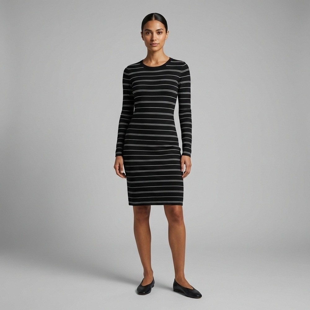 ATHLETA Black White Striped Long‎ Sleeve Knit Dress Size S Casual Loungewear